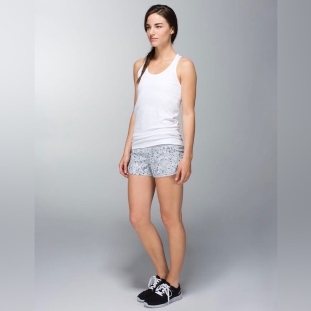 Lululemon White and Gray Patterned Shorts